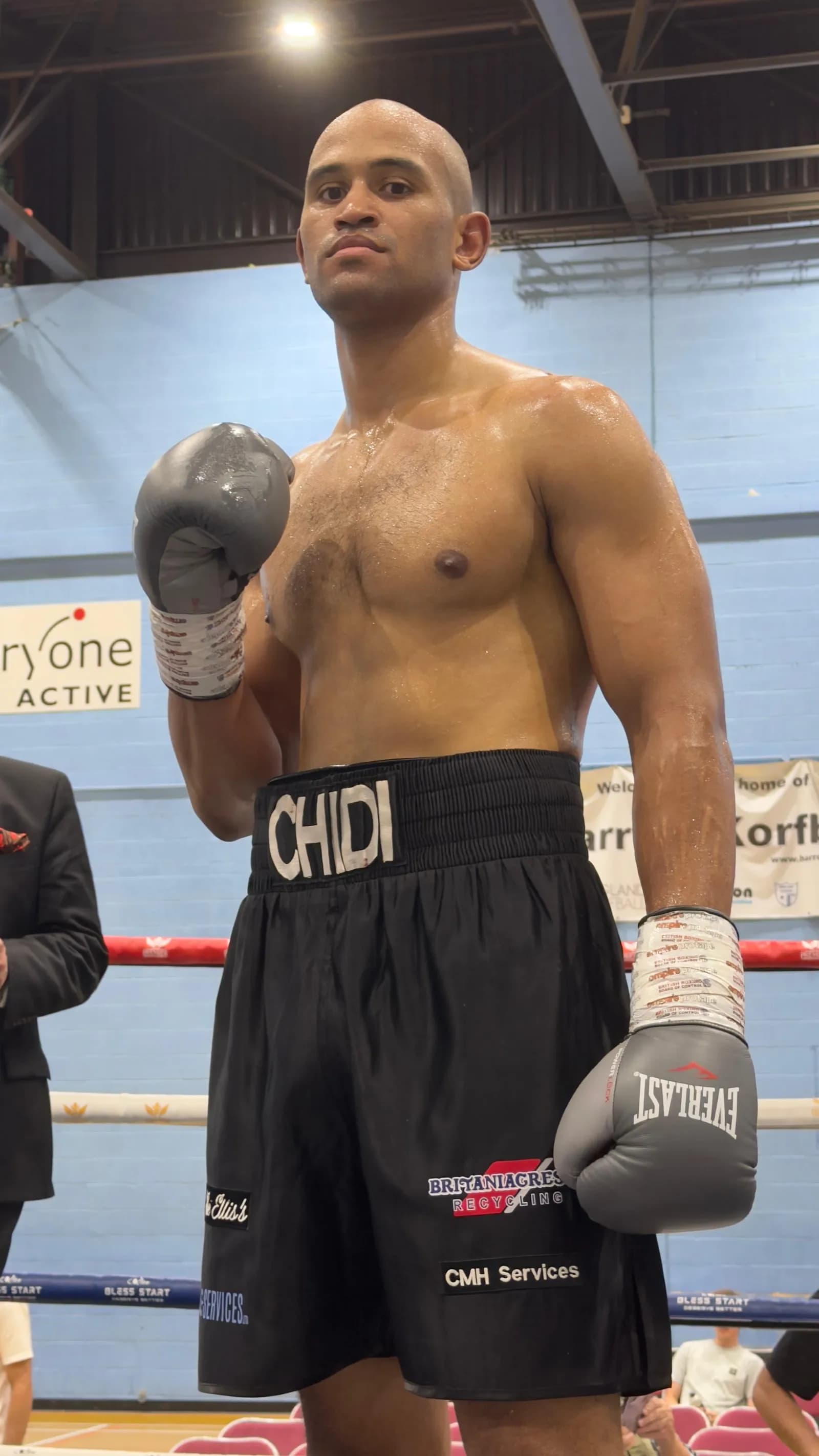 Chidi Amanwa after securing his third win via KO!